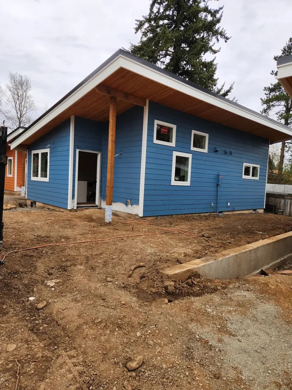 Painting adu blue siding — Interior & exterior house painting — recent projects, HANDY TEAM PRO