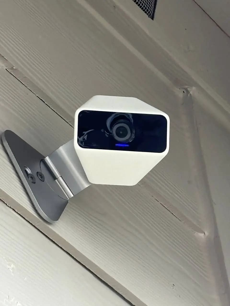 Security camera wedge soffit — Security cameras & video doorbells — recent installs, HANDY TEAM PRO